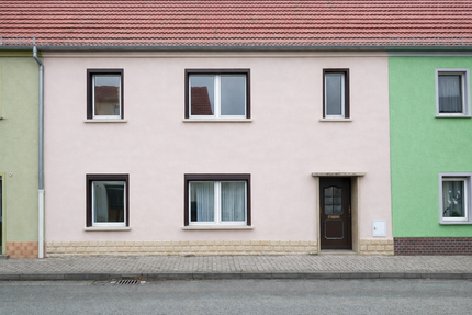 Haus zum Kaufen in Hohenmölsen 70.000,00 € 100 m²