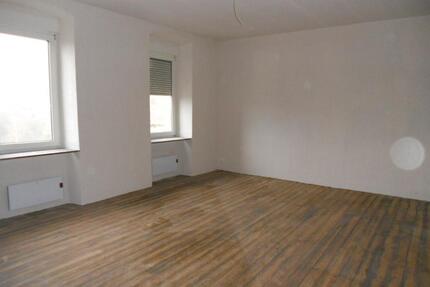 3 Zimmer Wohnung - 530,00&nbsp;EUR Kaltmiete, ca.&nbsp; 90,00&nbsp;m&sup2; in Grumbach (PLZ: 67745)