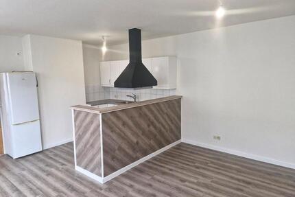 Helle 2 Raum Wohnung in Ruhiger Lage, ab sofort verfügbar. - Schwerin Neumühle