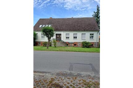 Mehrfamilienhaus - 370.000,00&nbsp;EUR Kaufpreis, ca.&nbsp; 255,00&nbsp;m&sup2; in Wusterhausen/Dosse (PLZ: 16868)