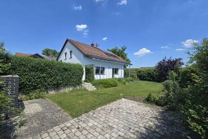 Haus zum Kaufen in Tann 399.000,00 € 154 m²