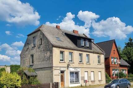 Haus zum Kaufen in Eggesin 99.000,00 € 340 m²