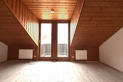 Charmante 3-Zimmer-Wohnung mit Balkon in ruhiger Lage – 78 m² - Reichenbach im Vogtland