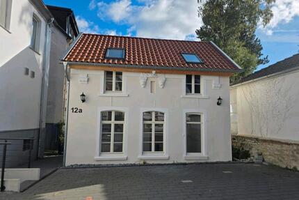 Kleine Altbauvilla Innenstadt - Büro, Gewerbe, Laden, Parkplatz - Detmold Hiddesen