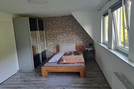 1 WG - Zimmer in einem kleinen Ortsteil von Meschede