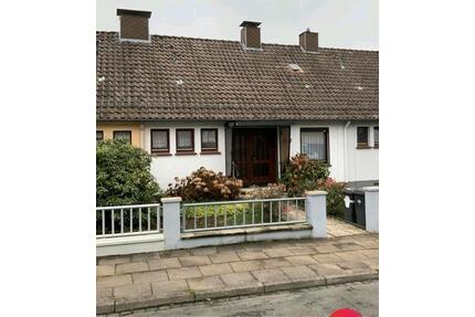 Reihenmittelhaus zu Verkaufen - 190.000,00&nbsp;EUR Kaufpreis, ca.&nbsp; 83,00&nbsp;m&sup2; in Einbeck (PLZ: 37574)