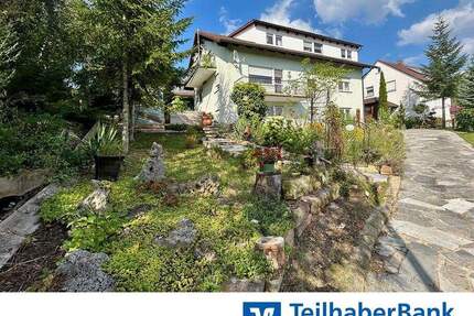 Schickes Zweifamilienhaus mit Einliegerwohnung und tollem Fernblick - Höchstadt a. d. Aisch Etzelskirchen