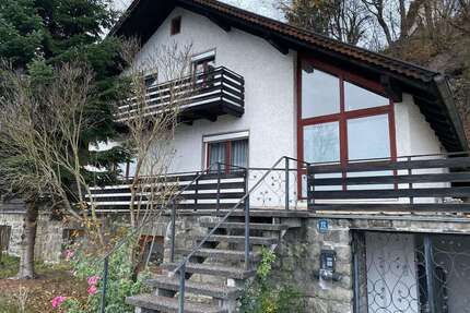 Haus zum Kaufen in Passau 370.000,00 € 153.85 m²