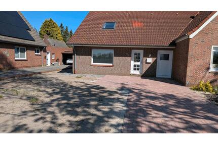 Haushälfte in Bunde Wymeer - 950,00&nbsp;EUR Kaltmiete, ca.&nbsp; 110,00&nbsp;m&sup2; in Bunde (PLZ: 26831)