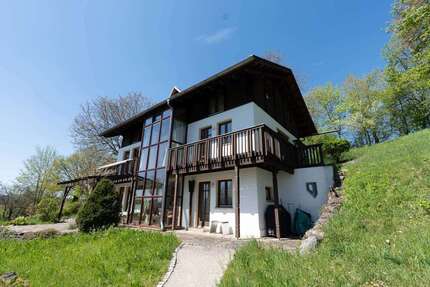 Haus zum Kaufen in Seeon 1.910.000,00 € 177 m²