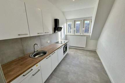 Frisch sanierte 2-Zimmer Wohnung mit Einbauküche - ab sofort - Hildesheim Nord