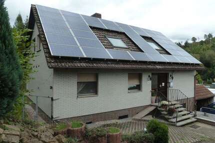 Haus zum Kaufen in Rhumspringe 159.000,00 € 174 m²