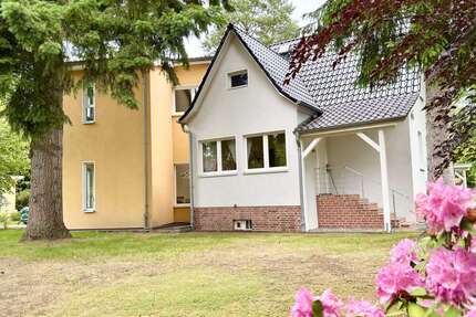 Haus zum Kaufen in Schönwalde-Glien 590.000,00 € 183.23 m²