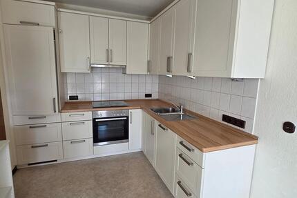 3 Zi. - Wohnung Lesum, Terrasse, EBK, neuer Boden, Tiefgarage - Bremen Burglesum