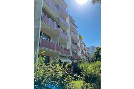 Und wann ziehen Sie zu uns? - 476,00&nbsp;EUR Kaltmiete, ca.&nbsp; 60,96&nbsp;m&sup2; in Erfurt (PLZ: 99087) Hohenwinden