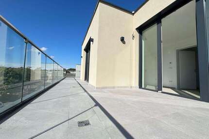 Wohnung zum Mieten in Siegburg 2.250,00 € 180 m²