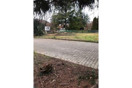 380 m² Baugrundstück mit Baugenehmigung für ein Einfamilienhaus in Bruckmühl.