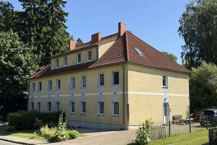 Haus zum Kaufen in Bergen auf Rügen 452.000,00 € 396 m²