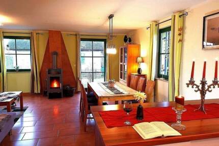 Reethaus in TOP Lage bis 6 Personen mit Kamin Waschmaschine ca 150 m zur Ostsee komplett eingerichtet - Glowe