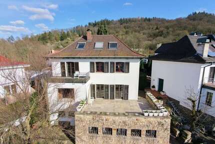 Haus zum Kaufen in Weinheim 1.180.000,00 € 253 m²