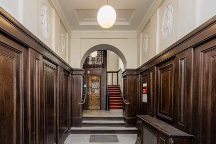 Altbaucharme trifft Luxusausstattung - Apartment im Güntzelkiez - Berlin Wilmersdorf