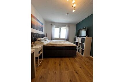 2 Zimmer Wohnung mit Balkon - 600,00&nbsp;EUR Kaltmiete, ca.&nbsp; 65,00&nbsp;m&sup2; in Lambrecht (Pfalz) (PLZ: 67466)