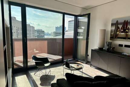 Wohnung zum Mieten in Hamburg 3.400,00 € 90 m²