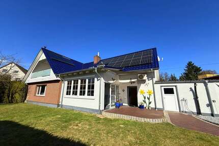 Haus zum Kaufen in Bergen 379.000,00 € 235.4 m²
