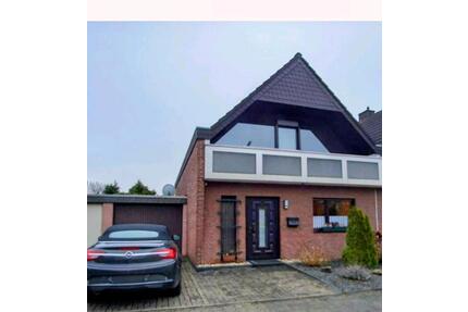 Doppelhaushälfte in Moers-Asberg von Privat - Duisburg Hochheide