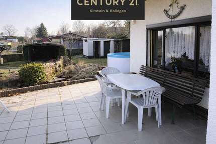 Haus zum Kaufen in Bad Köstritz 29.500,00 € 24 m²