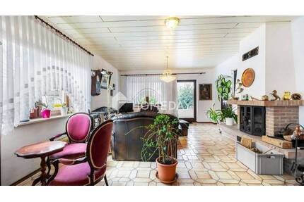 Großzügiges Einfamilienhaus mit durchdachter Raumaufteilung, Garten und Terrasse - Dillingen an der Donau Donaualtheim