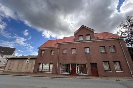 Wohn- und Geschäftshaus mit Einliegerwohnung - Gützkow