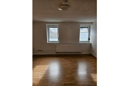 2Raumwohnung - 550,00&nbsp;EUR Kaltmiete, ca.&nbsp; 62,00&nbsp;m&sup2; in Halsbrücke (PLZ: 09633)