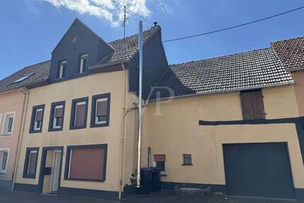Haus zum Kaufen in Kinderbeuern 119.000,00 € 110 m²