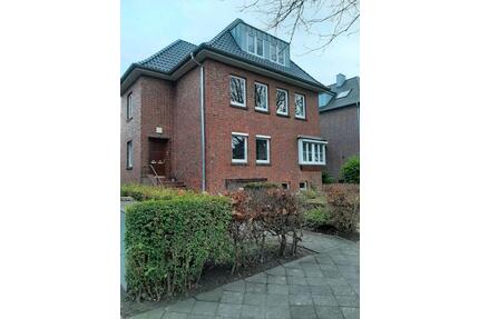 Schöne helle DG Wohnung in Wilhelmshaven Villenviertel zu - Schortens