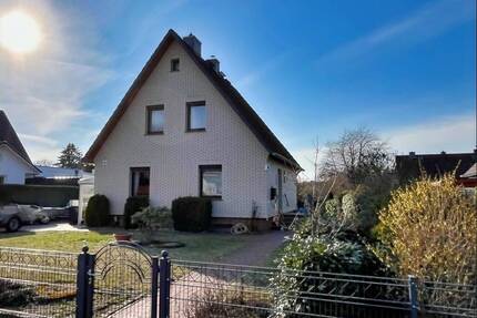 Einfamilienhaus mit Doppelgarage - Hanstedt