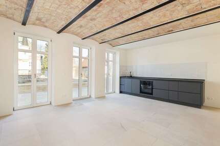 Wohnung zum Mieten in Buckow 1.250,00 € 69.6 m²