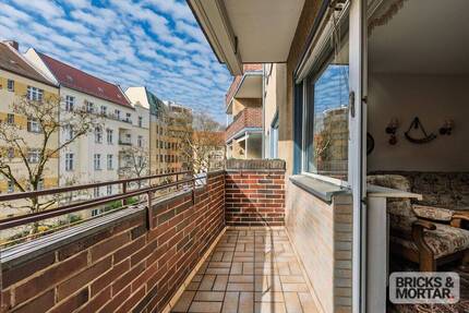 Lichtdurchflutete 3-Zimmer-Whg. mit Süd-Loggia im beliebten Bismarckviertel zur eigenen Gestaltung - Berlin Steglitz