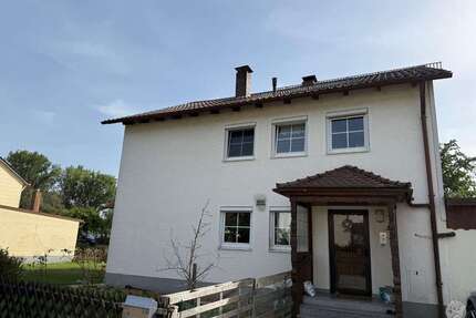 Haus zum Kaufen in Winzer 299.999,00 € 180 m²