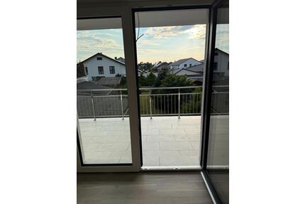 2 Zimmer- Wohnung in Dankersen - 800,00&nbsp;EUR Kaltmiete, ca.&nbsp; 84,00&nbsp;m&sup2; in Minden (PLZ: 32423)