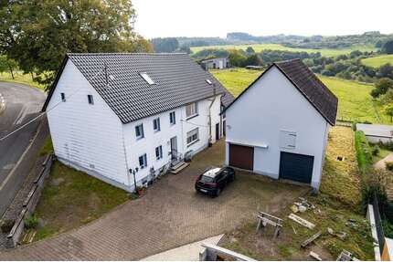Haus zum Kaufen in Deudesfeld 239.000,00 € 162 m²