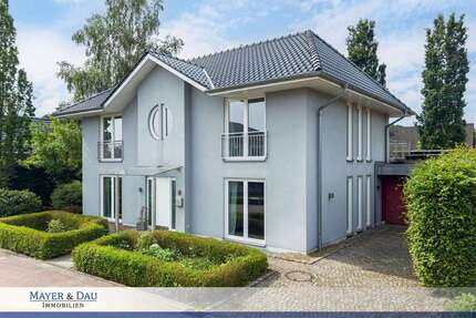 Haus zum Kaufen in Rastede 549.000,00 € 258 m²
