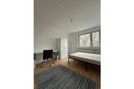 Möbliertes WG-Zimmer in Schöneweide – 14m², ohne Anmeldung - Berlin Treptow-Köpenick