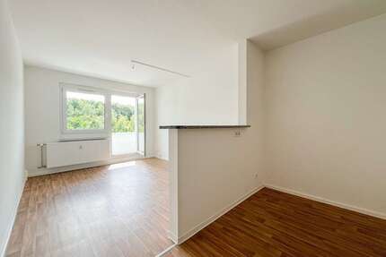 Wohnung zum Mieten in Chemnitz 430,00 € 84.03 m²