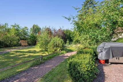 Haus zum Kaufen in Oberasbach 939.000,00 € 395 m²
