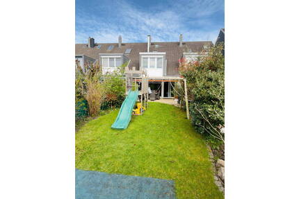 Charmantes Reihenmittelhaus mit Kamin in Top-Lage - Tornesch