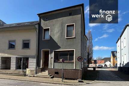 Haus zum Kaufen in Unna 220.000,00 € 138 m²