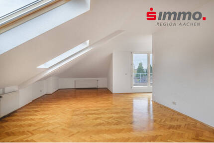 Lichtdurchflutete, charmante Dachgeschosswohnung mit Südwest-Terrasse in sehr ruhiger und beliebter Lage! - Aachen Kornelimünster