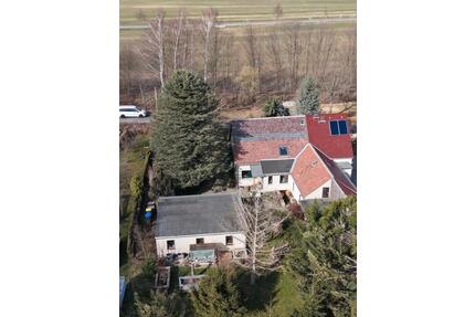 Doppelhaushälfte mit Gartengrundstück - Haselbachtal