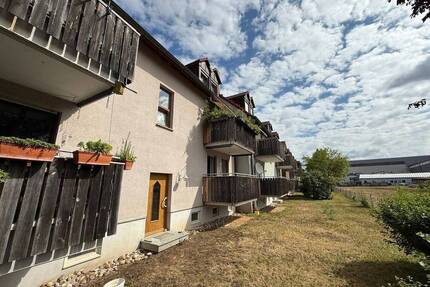 3-Zimmer-Wohnung in Kitzingen - 249.000,00&nbsp;EUR Kaufpreis, ca.&nbsp; 79,60&nbsp;m&sup2;&nbsp;Wohnfl&auml;che in Kitzingen (PLZ: 97318)